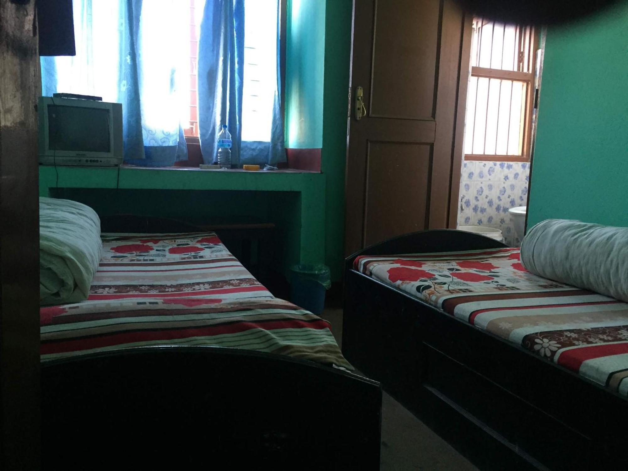 Hotel New Basuki Private Limited Tokha Buitenkant foto